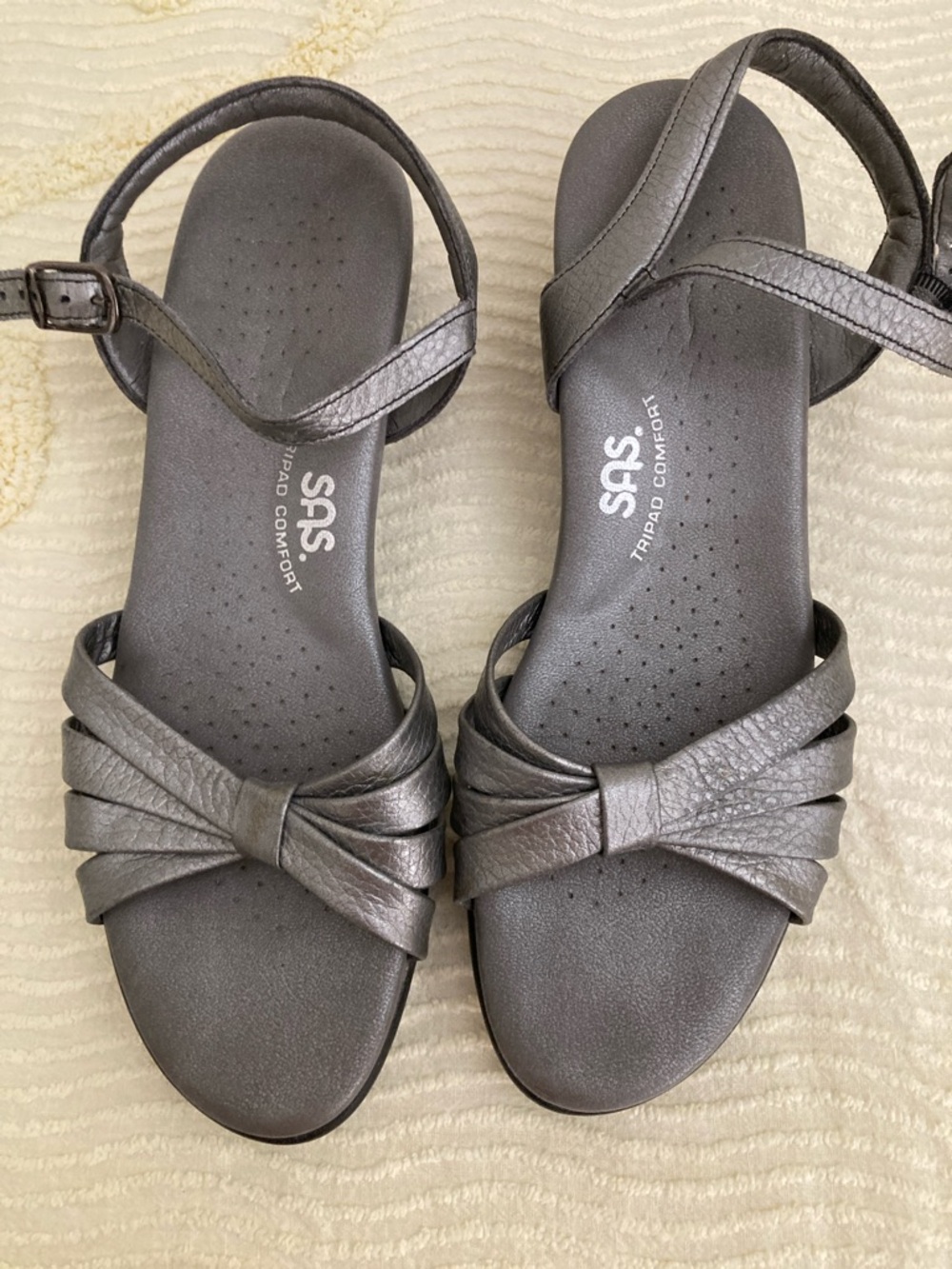SAS Metallic Silver Leather Twist-Strap Sandals
